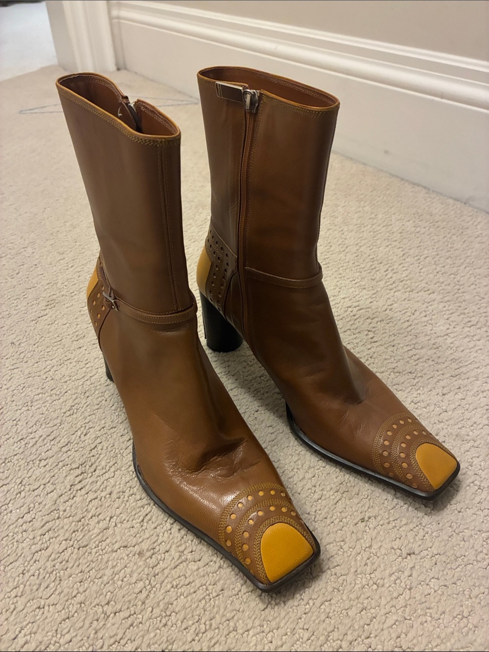 Baldinini Vintage Italian Two-Tone Leather Brogue Ankle Boots EU 37.5 ⭐️